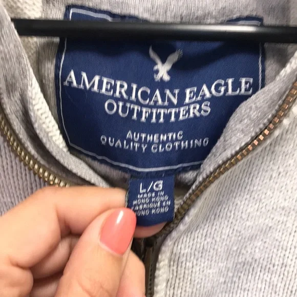 Men’s American Eagle Outfitters 100% cotton cream and grey 1/4 zip sweater - Picture 7 of 8